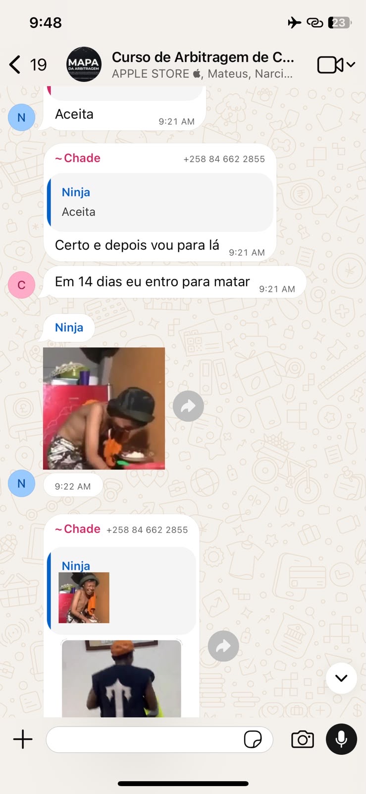 Alunos interagindo na comunidade